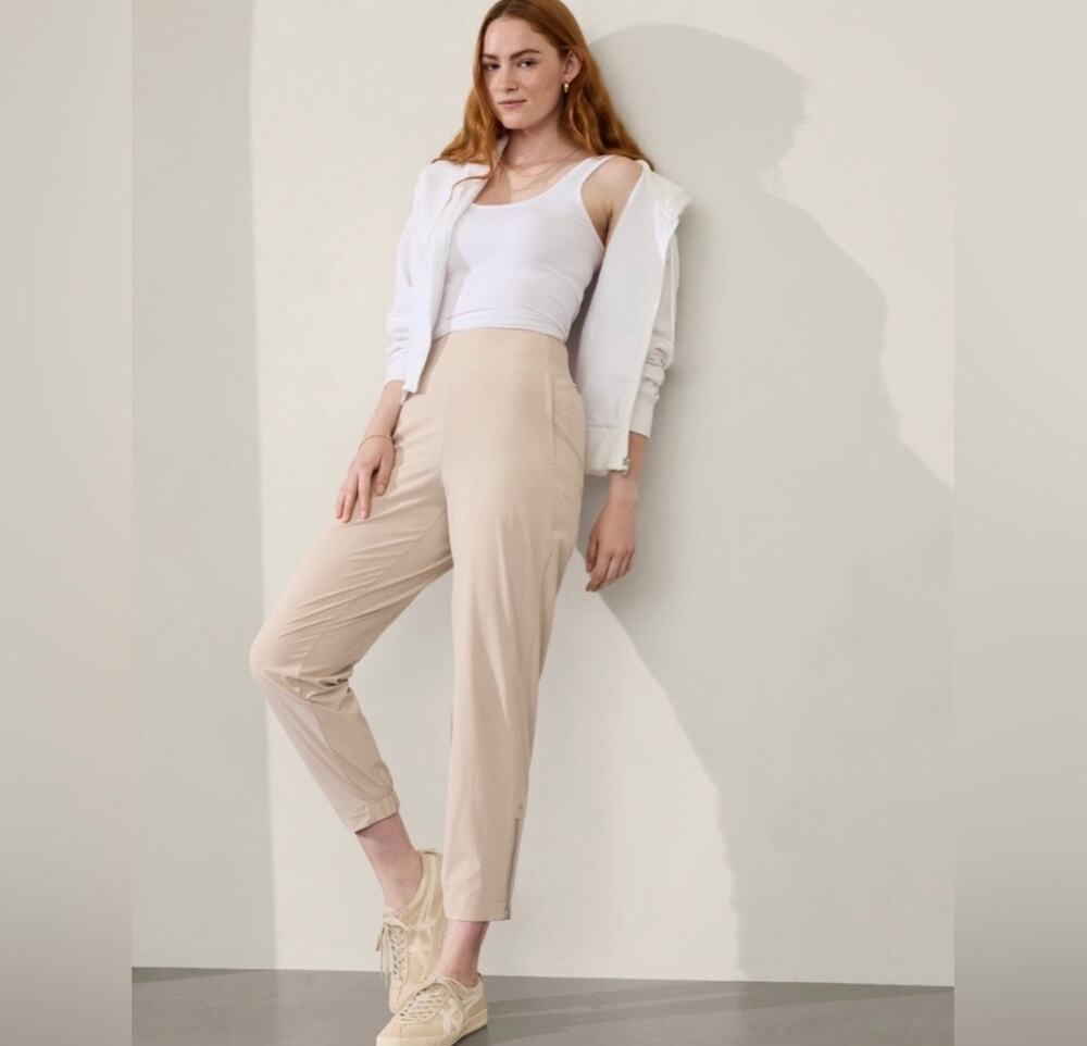 Athleta Brooklyn Heights Beige Pant Size 2